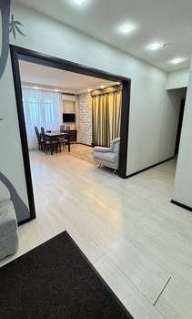 2-к квартира, вторичка, 58м2, 4/10 этаж