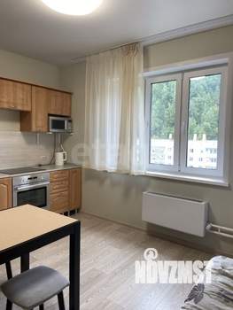 2-к квартира, вторичка, 63м2, 7/18 этаж