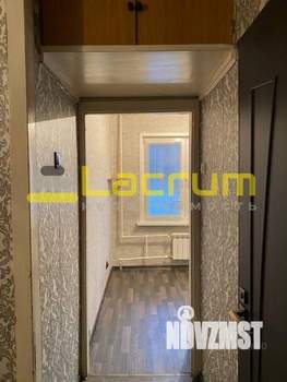 3-к квартира, вторичка, 58м2, 1/9 этаж