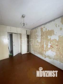 3-к квартира, вторичка, 58м2, 3/5 этаж