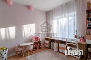 3-к квартира, вторичка, 92м2, 9/10 этаж