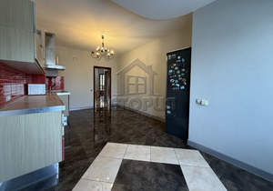 3-к квартира, вторичка, 102м2, 7/7 этаж