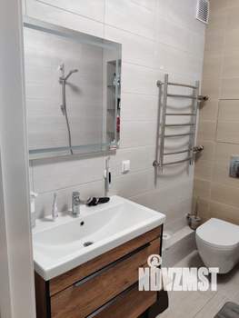 3-к квартира, вторичка, 74м2, 2/17 этаж