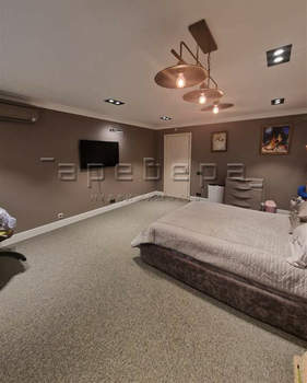 4-к квартира, вторичка, 91м2, 1/10 этаж