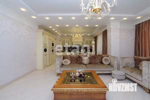 4-к квартира, вторичка, 196м2, 9/10 этаж