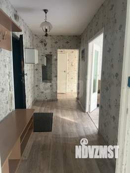 2-к квартира, вторичка, 53м2, 1/9 этаж