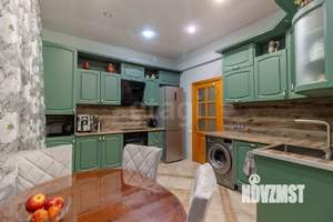 4-к квартира, вторичка, 128м2, 6/9 этаж