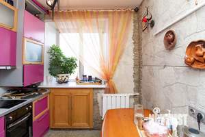 4-к квартира, вторичка, 61м2, 5/5 этаж