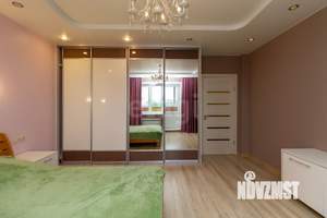 3-к квартира, вторичка, 92м2, 10/18 этаж