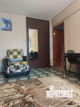 3-к квартира, вторичка, 49м2, 1/2 этаж