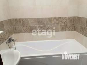 2-к квартира, вторичка, 64м2, 3/5 этаж