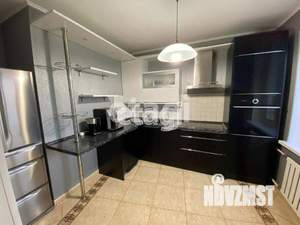 4-к квартира, вторичка, 87м2, 10/10 этаж