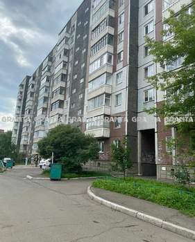 4-к квартира, вторичка, 81м2, 2/10 этаж