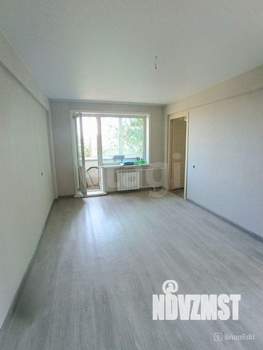 4-к квартира, вторичка, 60м2, 5/5 этаж