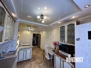 3-к квартира, вторичка, 71м2, 8/10 этаж