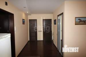 2-к квартира, вторичка, 61м2, 9/17 этаж