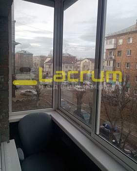 2-к квартира, вторичка, 42м2, 3/5 этаж