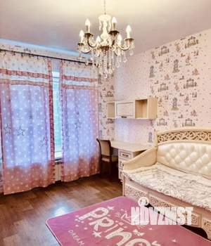 4-к квартира, вторичка, 111м2, 4/9 этаж