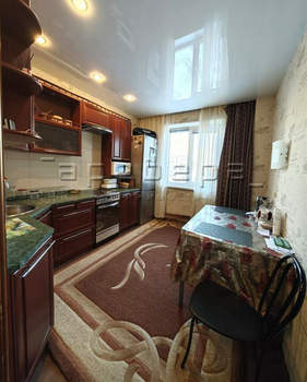 4-к квартира, вторичка, 82м2, 5/10 этаж