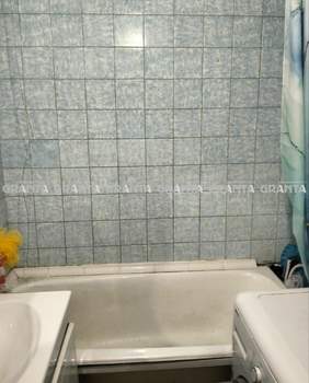 2-к квартира, вторичка, 53м2, 3/10 этаж