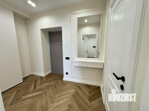 2-к квартира, вторичка, 57м2, 10/17 этаж