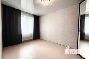 2-к квартира, вторичка, 54м2, 1/9 этаж