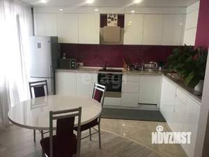 2-к квартира, вторичка, 77м2, 13/17 этаж