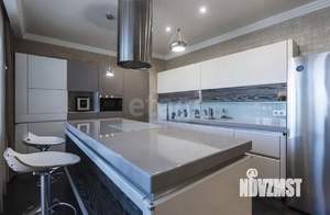 4-к квартира, вторичка, 178м2, 4/10 этаж