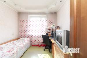 4-к квартира, вторичка, 81м2, 9/9 этаж