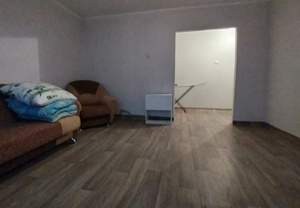 1-к квартира, вторичка, 42м2, 3/5 этаж