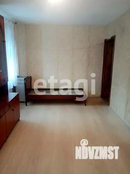 2-к квартира, вторичка, 43м2, 1/5 этаж