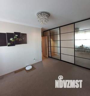 4-к квартира, вторичка, 64м2, 5/5 этаж