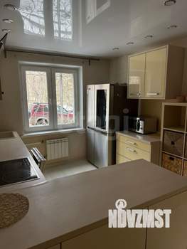 3-к квартира, вторичка, 82м2, 1/10 этаж