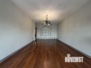 3-к квартира, вторичка, 102м2, 7/7 этаж