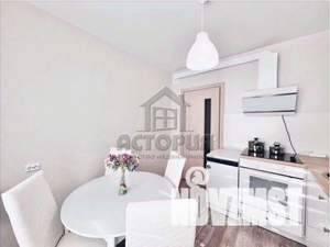 2-к квартира, вторичка, 57м2, 10/17 этаж