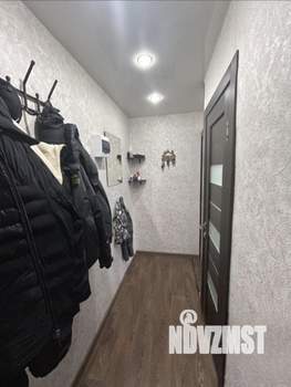 2-к квартира, вторичка, 42м2, 1/5 этаж