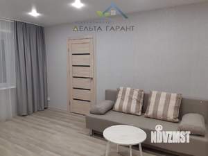 2-к квартира, вторичка, 43м2, 1/4 этаж