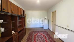 4-к квартира, вторичка, 61м2, 1/5 этаж