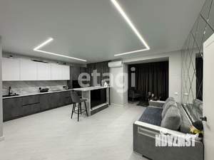 3-к квартира, вторичка, 77м2, 8/17 этаж