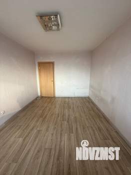 3-к квартира, вторичка, 80м2, 10/10 этаж