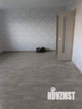 2-к квартира, вторичка, 57м2, 1/17 этаж