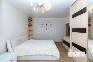 3-к квартира, вторичка, 84м2, 1/6 этаж