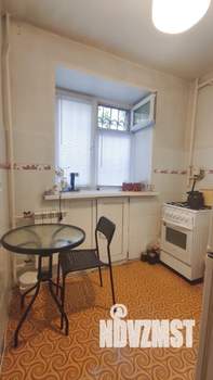 2-к квартира, вторичка, 45м2, 1/5 этаж