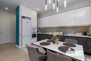 4-к квартира, вторичка, 153м2, 4/7 этаж