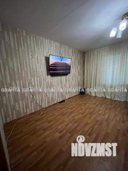 3-к квартира, вторичка, 70м2, 9/16 этаж