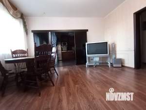 4-к квартира, вторичка, 137м2, 8/17 этаж