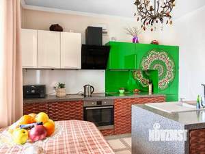 2-к квартира, вторичка, 62м2, 9/18 этаж