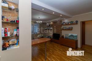 4-к квартира, вторичка, 82м2, 8/10 этаж