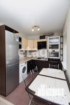 2-к квартира, вторичка, 46м2, 1/5 этаж