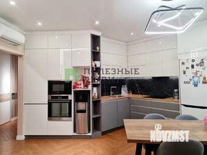 4-к квартира, вторичка, 113м2, 3/9 этаж